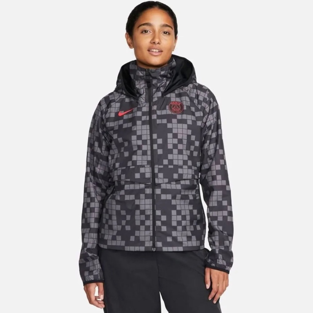 NWT Nike Paris Saint-Germain AWF Size Medium Hooded SoccerJacket DB8139-025